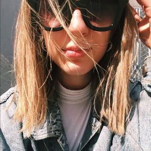 Meet your Posher, Sara